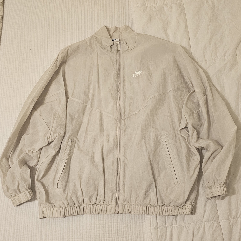 Nike Beige Windbreaker Jacket